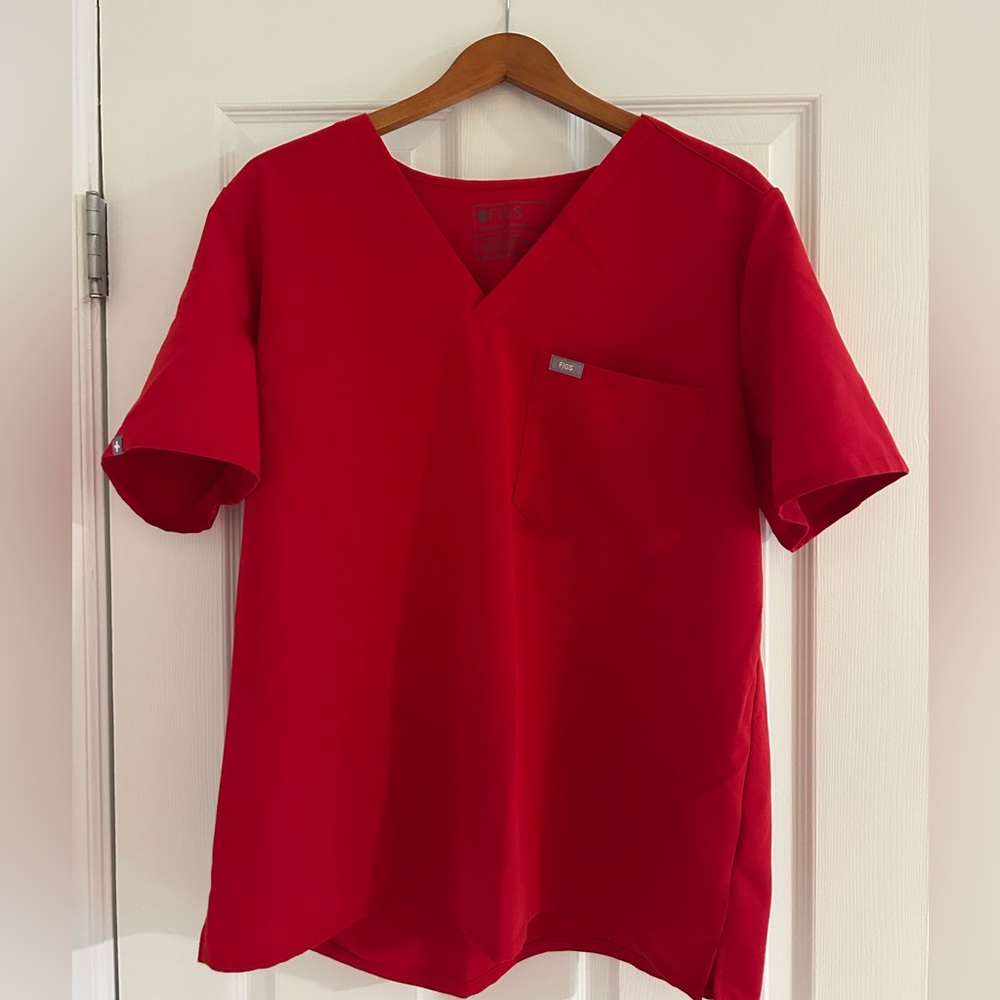 Figs Vivid Red Scrub Top xxl